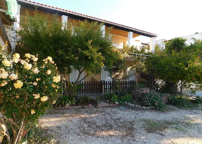 Evgenios Apartmán Agios Georgios Pagon