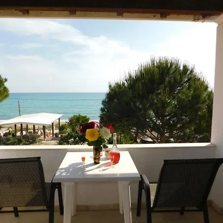 Evgenios Апартаменты *